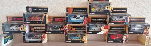 Job lot 11x corgi - lot, bond