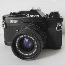 Canon EF Black + New FD 35-70mm F/3.5-4.5 Macro Lens 35mm Film Camera from Japan