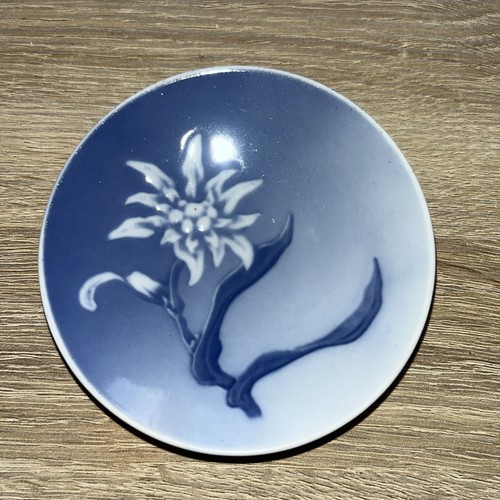 Royal copenhagen porcelain - royal,
