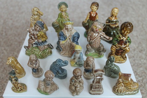 Wade large nursery rhymes - large,