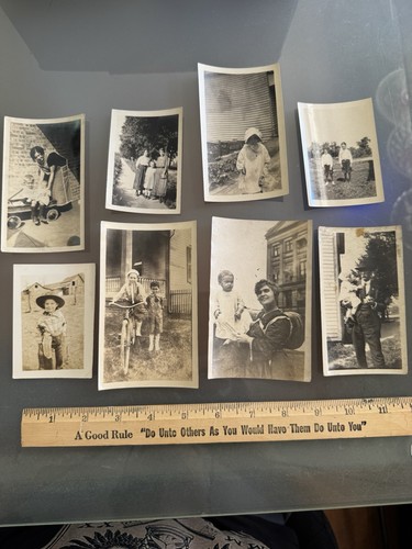 Lot vintage photos - of,