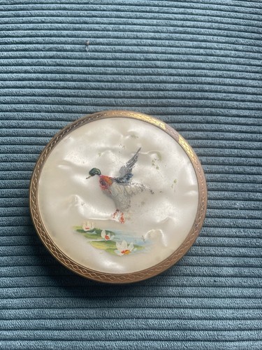 Vintage duck design powder - vintage,