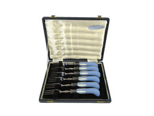 Set 6 antique Wedgewood blue jasper handled Mappin & Webb forks original box