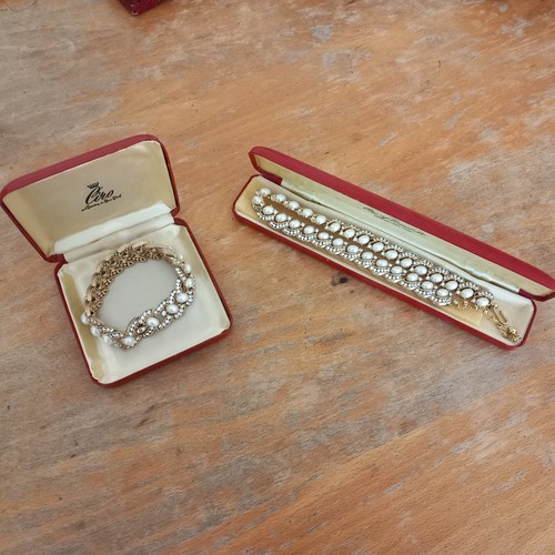 Ciro necklace and - bracelet, in