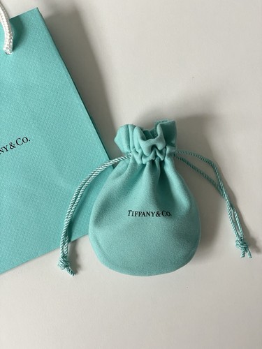 Tiffany small dustbag with - tiffany&co,
