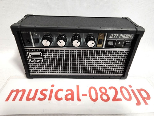 Roland jazz chorus - jc-01,