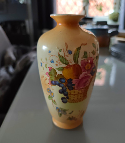 Vintage crown ducal ware - crown,