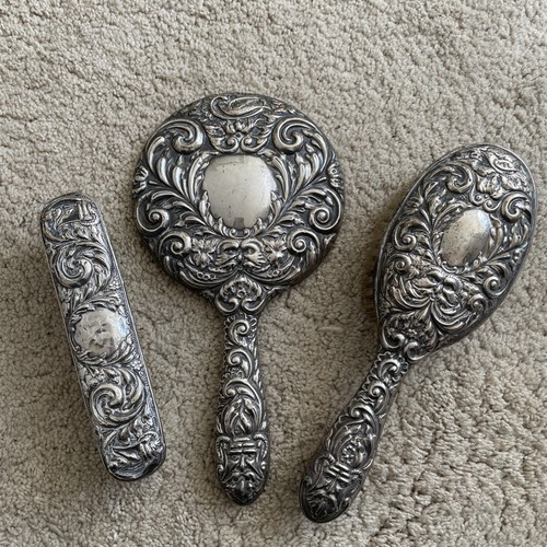 Silver hallmarked dressing