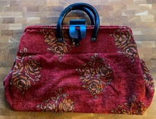 Vintage East Additions 'Carpet Bag' - Red Floral - 53 x 33cm 
