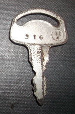 SUZUKI KEY # 316 - GT TS  DR GS 50 100 125 185 200 250 400 500 550 750 SILCA