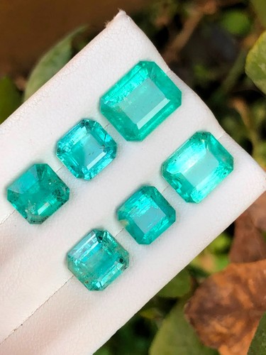 23ct natural blue green - natural,
