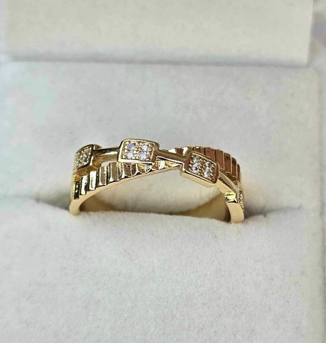Gold plated cubic zirconia - cubic,