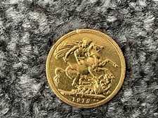 1913 King George V 22ct Gold Full Sovereign. 