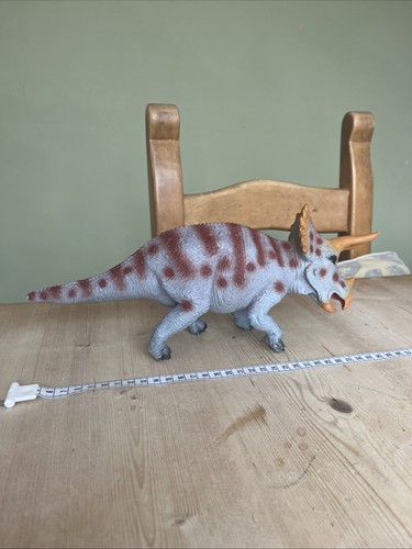 Triceratops figure dinosaur - figure,