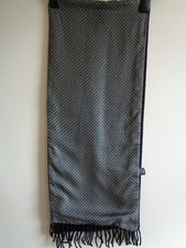 CHATSWORTH TIE RACK GREEN AND