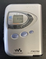 Retro Sony Walkman FM/AM