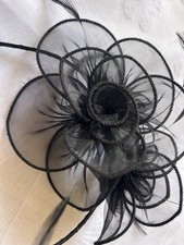 Debut Fascinator 