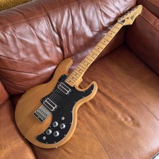 Peavey T-60 Guitar with OHSC