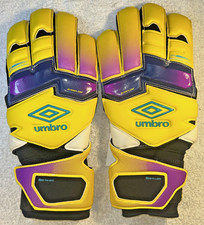 Umbro Goalkeeper Gloves Neo