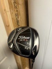 Titleist 917 D2 Driver 10.5 Degree Stiff Flex Right Hand Driver