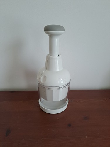 Pampered chef food chopper - chef,