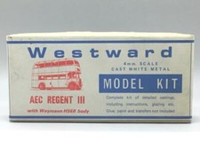 WESTWARD MODEL UNBUILT WHITE METAL KIT AEC REGENT III WITH WEYMANN H56R BODY 4MM