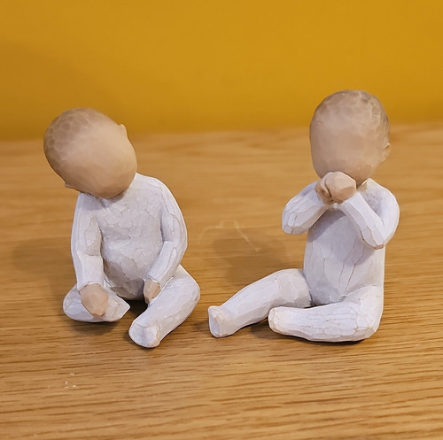 Willow tree resin figurines - tree,