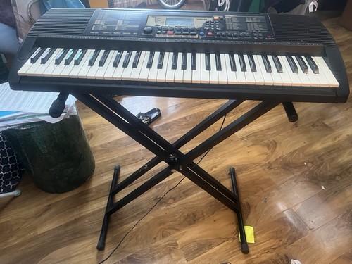 Yamaha electronic keyboard - electronic,