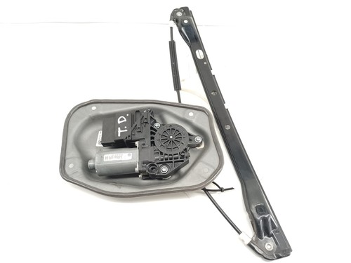 1k4839462 rear right window - rear,