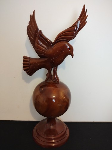 Large wooden golden - golden, eagle