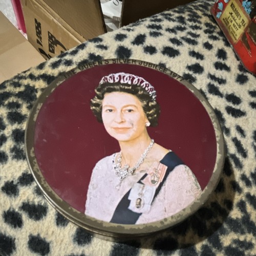 Rowntree queen elizabeth ii - queen,