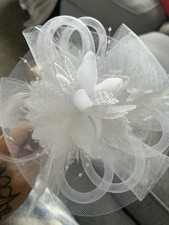 Women’s White Hair Fascinator Hat Clip With Head Band ￼