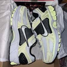 Nike Zoom Vomero 5 Men's Shoes