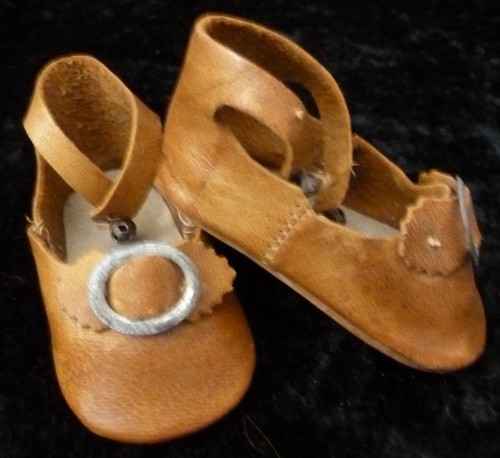 70mm old shoes - old, for