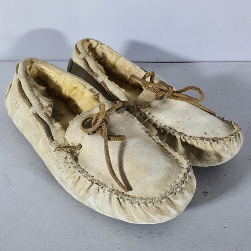 Ugg slippers dakota - ugg,
