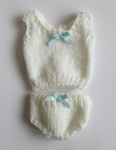 Handknitted pale blue polka - pale,