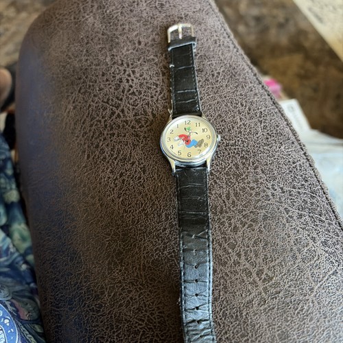 Vintage lorus goofy quartz - lorus,