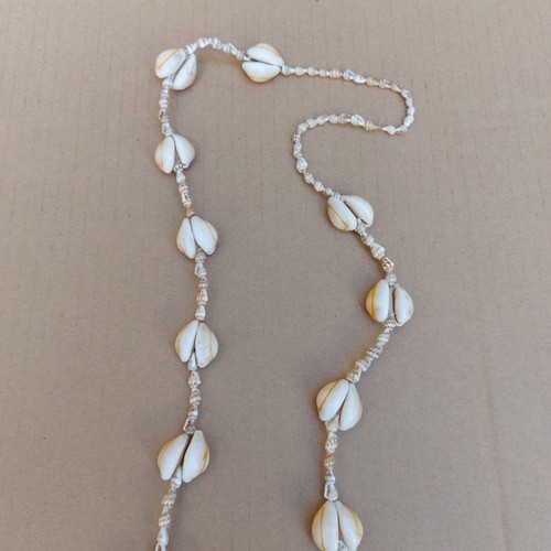 Vintage cowrie shell necklace - vintage,