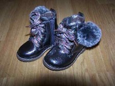 Dark Grey Sparkly Boots by Florence and Fred Size 4 Kids