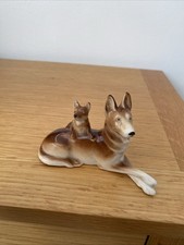 Vintage Wolf & Puppy Figurine
