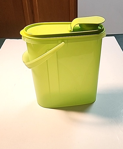 Tupperware pitcher lime green - tupperware,