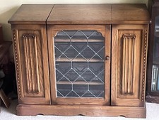 OLD CHARM FURNITURE OAK HIFI