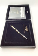 New Montblanc 145 gold line Frederic Chopin fountain pen, medium 14k gold nib.