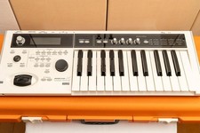 KORG MICRO X Synthesizer Digital 25 Key Synth keyboard