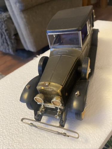 Vintage car model - car, battery