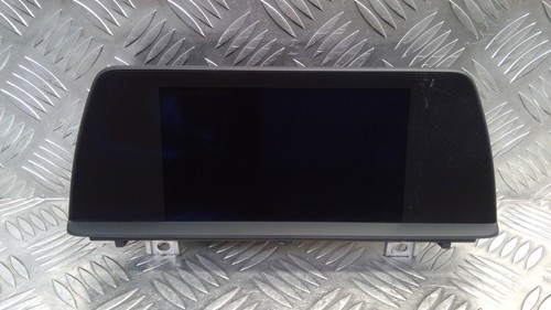 Bmw f20 f21 central display - f20,