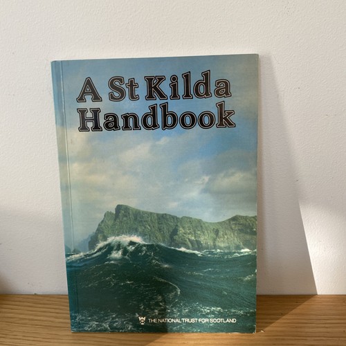 Kilda handbook softback - st,