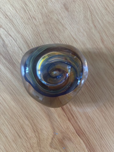 Selkirk glass paperweight - selkirk,