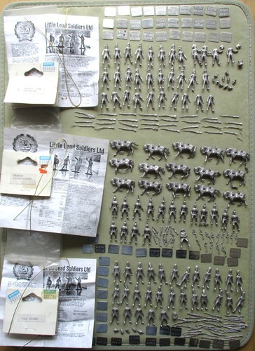 Vintage little lead - lead, soldiers