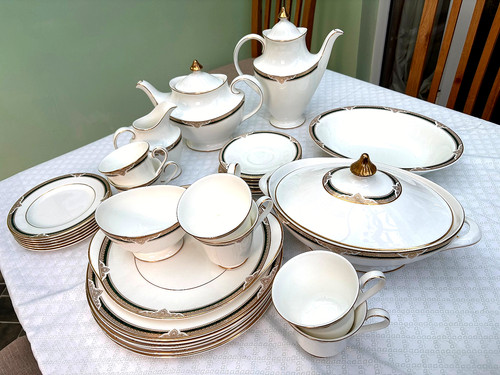 Royal doulton forsyth - doulton,